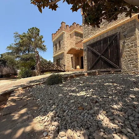 Villa Chateau Retreat Kalamaki (Achaea)