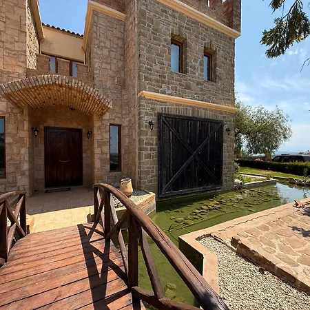 Chateau Retreat