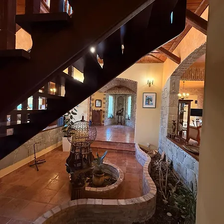 Villa Chateau Retreat