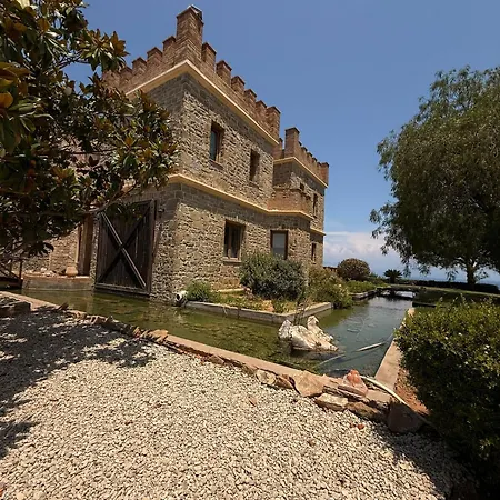 Chateau Retreat Villa