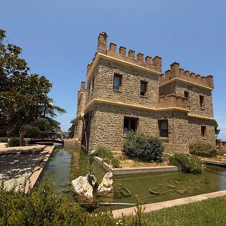 Chateau Retreat * Kalamaki (Achaea)