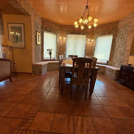 Chateau Retreat Villa *