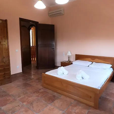 Chateau Retreat Kalamaki (Achaea)